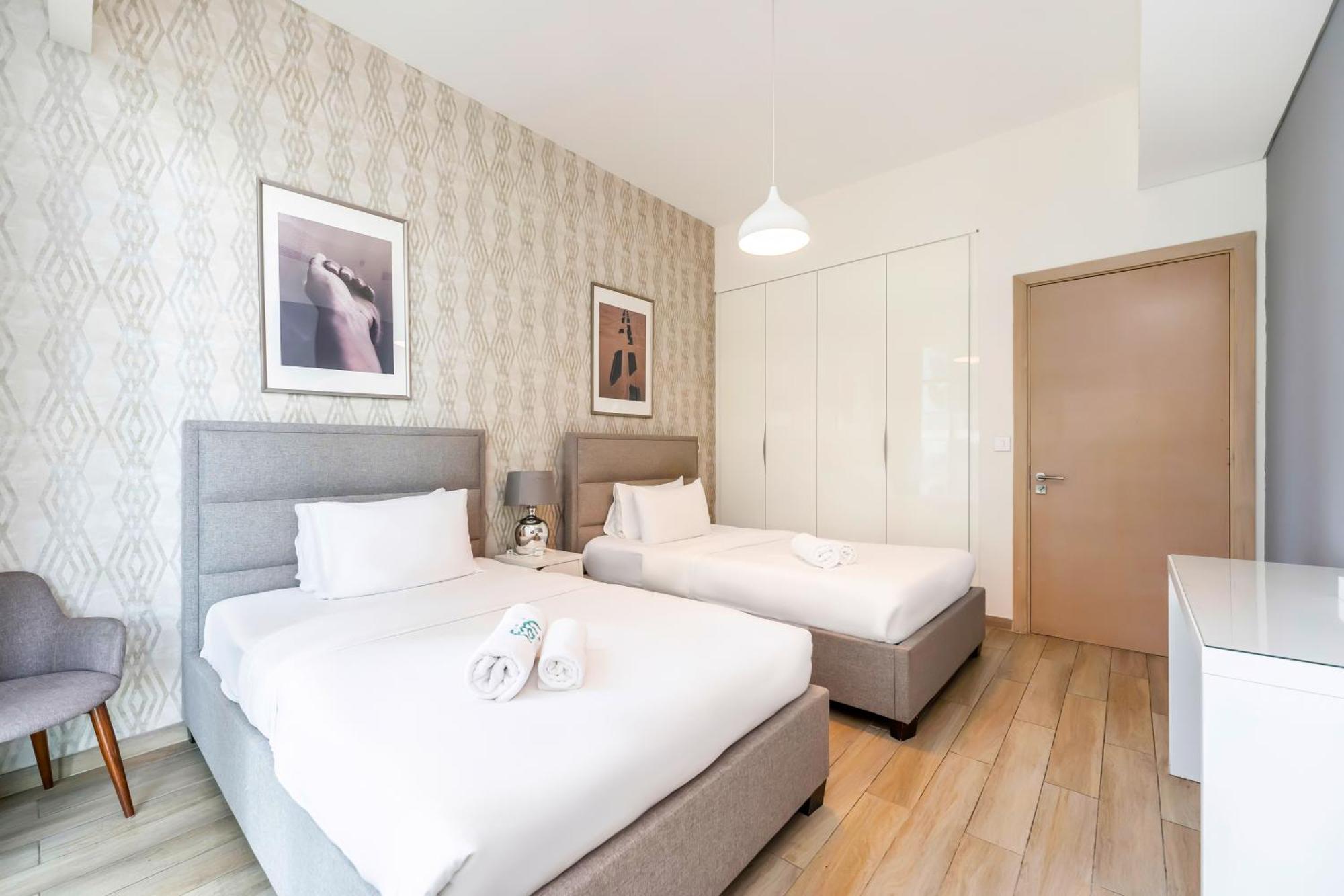 Fam Living - Mada Residences Downtown Dubai Bagian luar foto