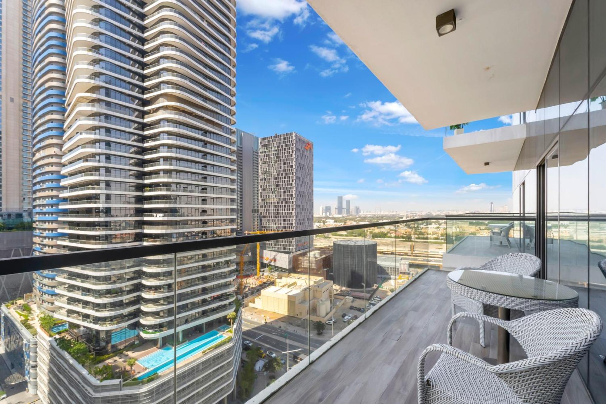 Fam Living - Mada Residences Downtown Dubai Bagian luar foto
